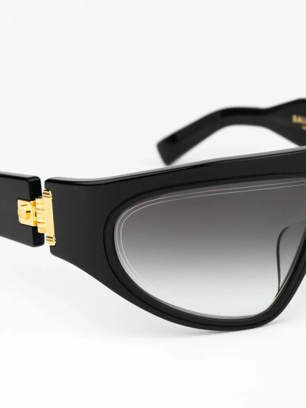 Balmain Men Sunglasses Titanium Black Gold Gradient Wraparound B-ESCAPE BPS-143A